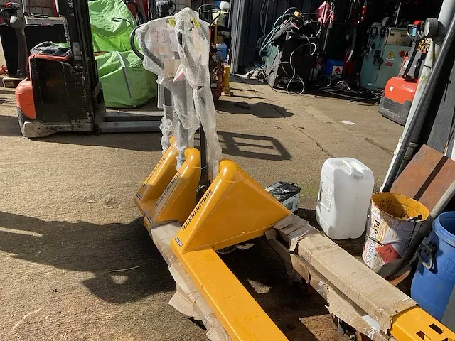 Jungheinrich hand hydraulische palletwagen (3x) - afbeelding 2 van  4