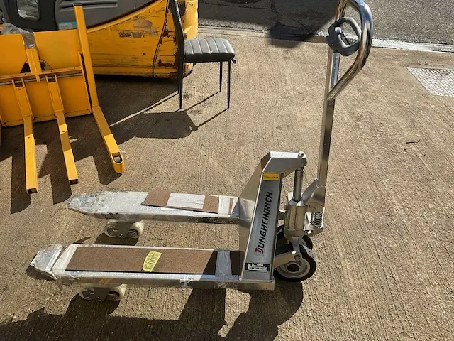 Jungheinrich hand hydraulische palletwagen - afbeelding 5 van  5
