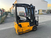 Jungheinrick - efg115 - vorkheftruck - afbeelding 1 van  15