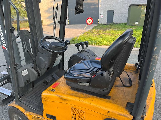 Jungheinrick - efg115 - vorkheftruck - afbeelding 12 van  15