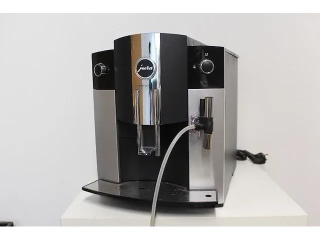 Jura - c65 - espresso-koffiemachine - afbeelding 2 van  2