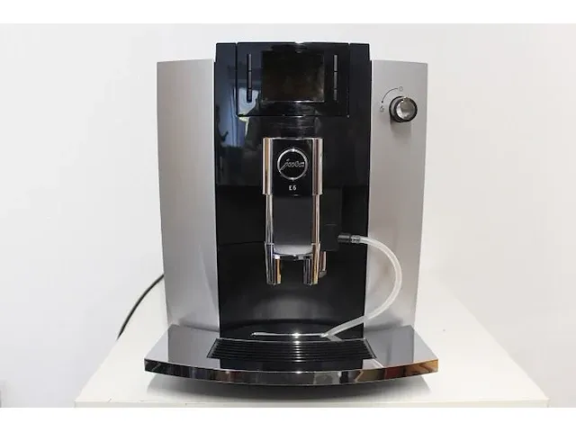 Jura - e6 - espresso-koffiemachine - afbeelding 3 van  3