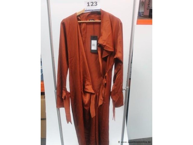 Jurk atlein maat 40 - afbeelding 1 van  3