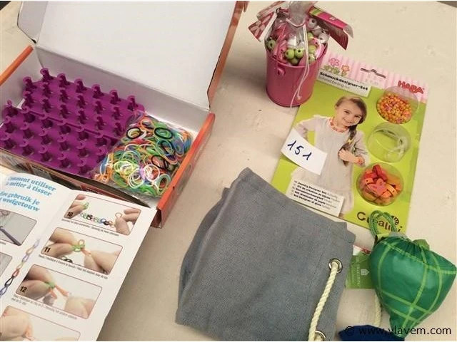 Juwelen en armbandjes maken - afbeelding 3 van  3