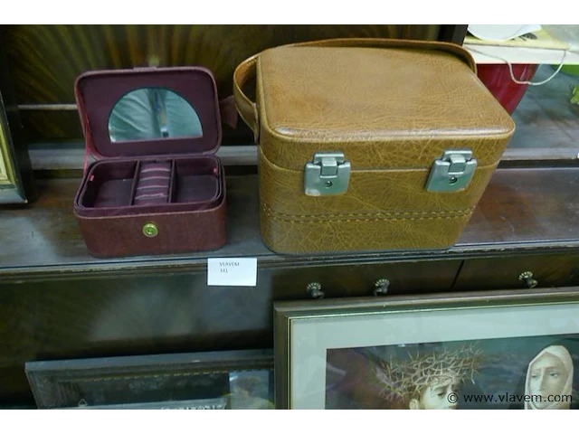 Juwelen en beauty case - afbeelding 1 van  2