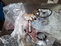 Juwelen - afbeelding 3 van  7