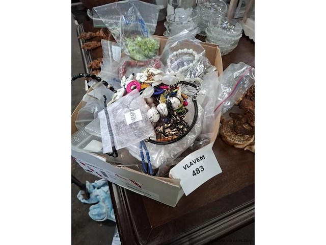 Juwelen - afbeelding 7 van  7