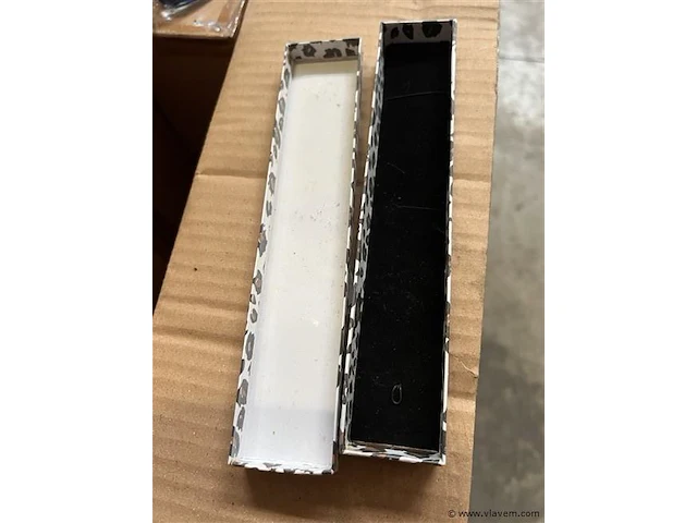 Juwelen/uurwerk geschenkdoosjes - afbeelding 2 van  5