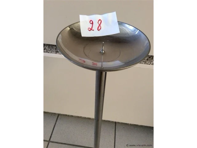 Kaarsenhouer metaal rasteli - afbeelding 3 van  3
