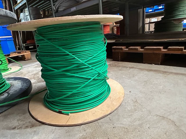Kabel op rol ong 60 m - afbeelding 1 van  4