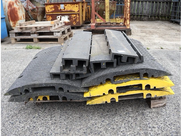 Kabelbrug - afbeelding 1 van  3