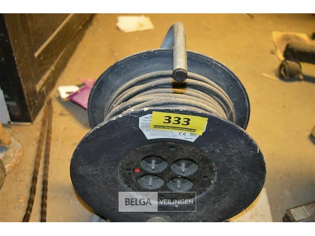 Kabelrol 220v - afbeelding 2 van  2
