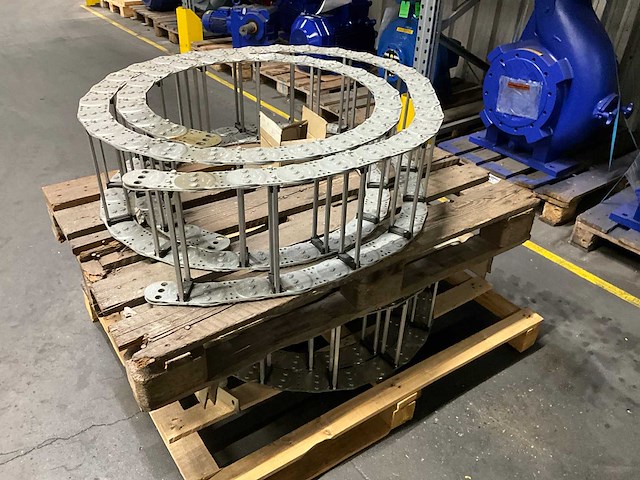 Kabelschlepp typb0950 kr320 lk=4940 staal kabelgoot (2x) - afbeelding 1 van  4