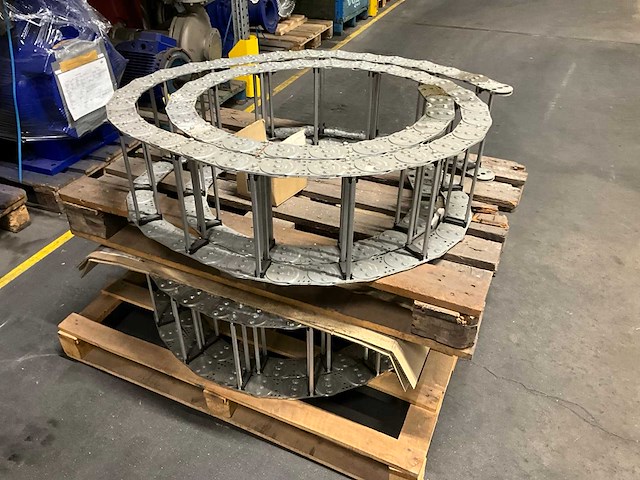 Kabelschlepp typb0950 kr320 lk=4940 staal kabelgoot (2x) - afbeelding 3 van  4