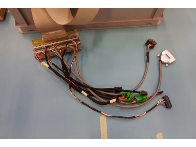 Kabeltester weetech + toebehoren - afbeelding 3 van  5