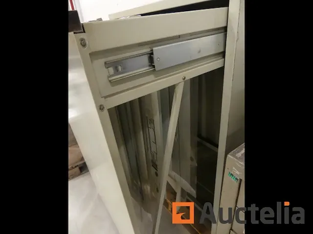 Kabinet met plannen - afbeelding 1 van  3