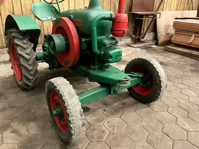 Kaelble oldtimer tractor - afbeelding 11 van  11