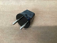 Kaiser stekker, zwart met trekontlasting (415x) - afbeelding 2 van  3