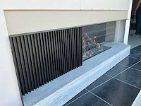 Kal-fire gi110/55cr gaskachel met siersteen en design achterwand en zijkant die doorloopt - afbeelding 2 van  9
