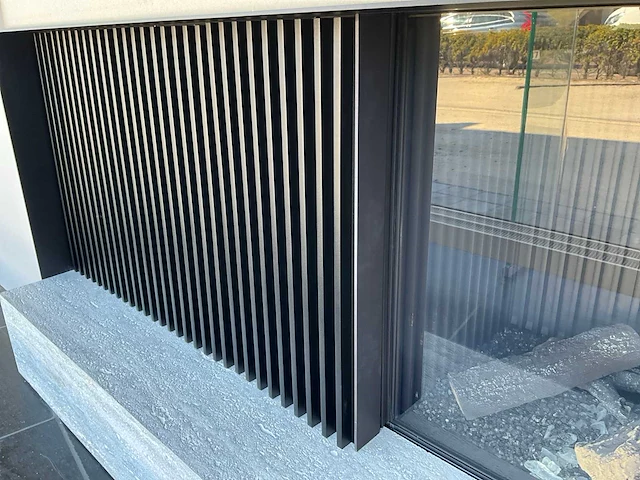 Kal-fire gi110/55cr gaskachel met siersteen en design achterwand en zijkant die doorloopt - afbeelding 7 van  9