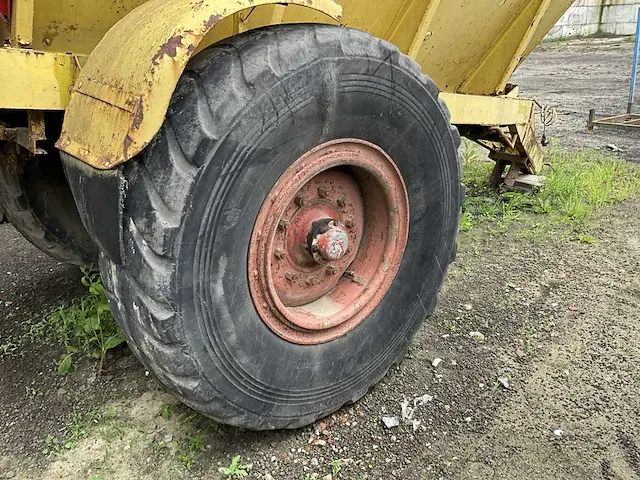 Kalkstrooiwagen unsin record - afbeelding 13 van  15