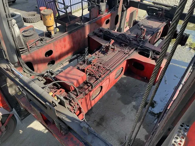 Kalmar - esc350 - straddle carrier - 2007 - afbeelding 27 van  28