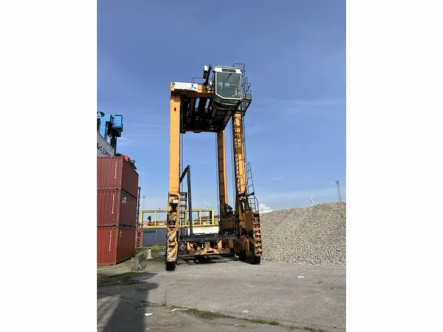 Kalmar - esc350 - straddle carrier - 2008 - afbeelding 17 van  20