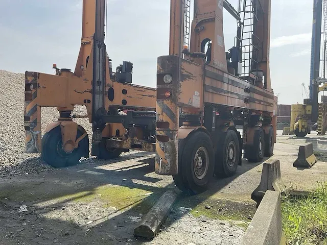 Kalmar - esc350 - straddle carrier - 2008 - afbeelding 15 van  20