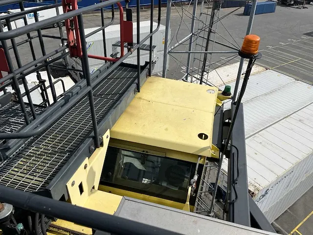 Kalmar - hybrid esc350w - straddle carrier - 2014 - afbeelding 26 van  42