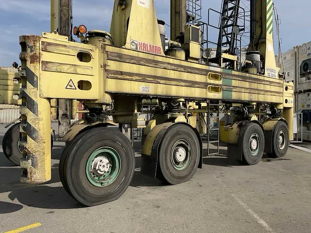 Kalmar - hybrid esc350w - straddle carrier - 2014 - afbeelding 34 van  42
