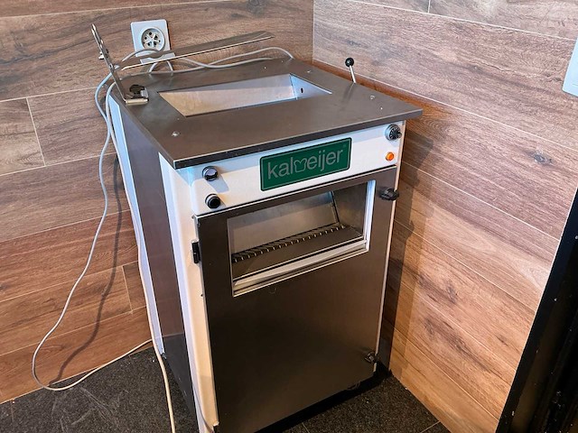 Kalmeijer kbe 9mm broodsnijmachine - afbeelding 1 van  9
