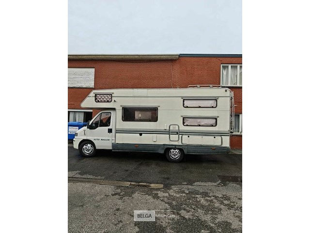 Kampeer auto fiat - afbeelding 1 van  69