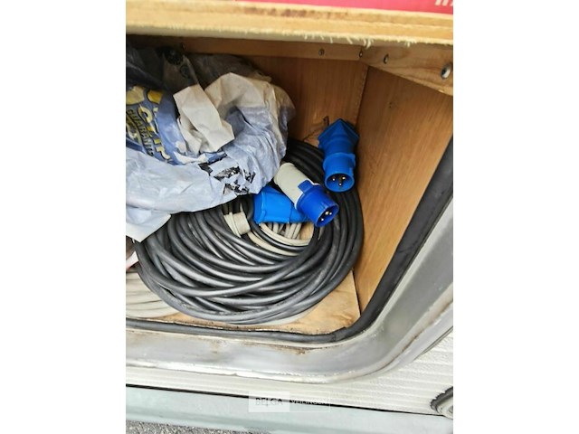 Kampeer auto fiat - afbeelding 14 van  69