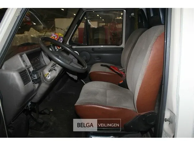 Kampeerauto peugeot - afbeelding 2 van  23