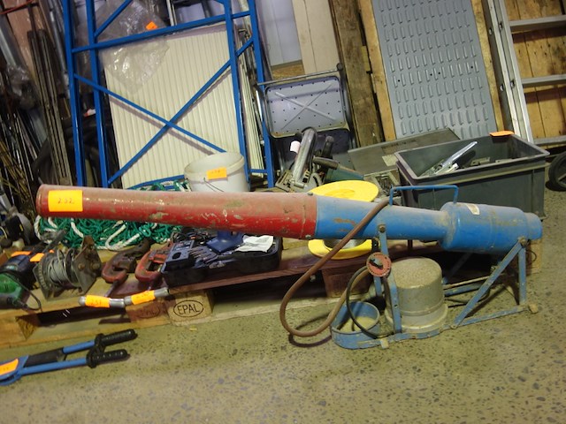 Kanon (vogelverschrikker) - afbeelding 1 van  3