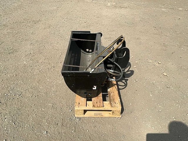 Kantelbak cw05 andere grondverzetmachines - afbeelding 9 van  12
