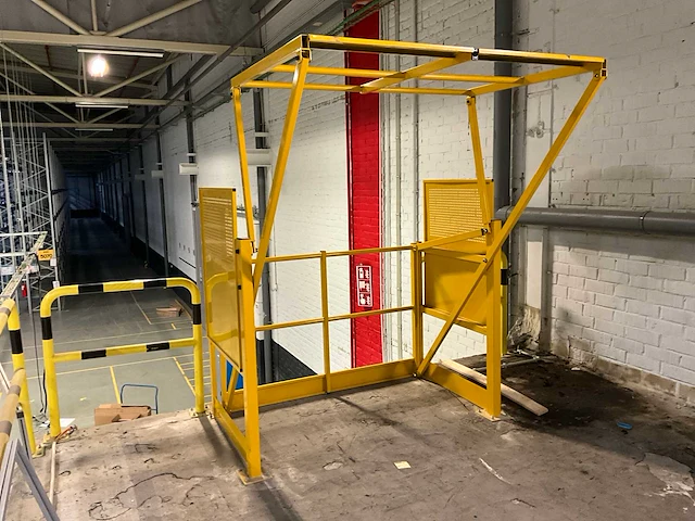 Kantelbare sluisdeur - afbeelding 2 van  9