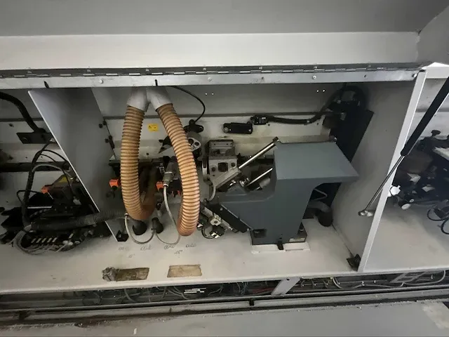 Kantenfreesmachine, kantenafplakmachine - afbeelding 5 van  8