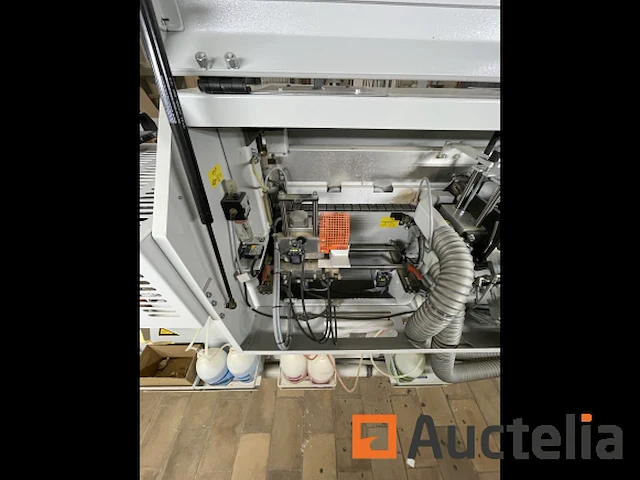 Kantenlijmmachine hebrock akv 3005 dk-f airtronic 2019 - afbeelding 8 van  58