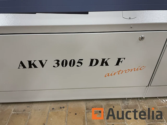 Kantenlijmmachine hebrock akv 3005 dk-f airtronic 2019 - afbeelding 55 van  58