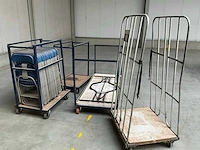Kantinestoelen en tafel, inclusief transportrekken. - afbeelding 2 van  6