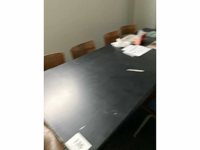 Kantinetafel+ 10 diverse stoelen - afbeelding 7 van  8