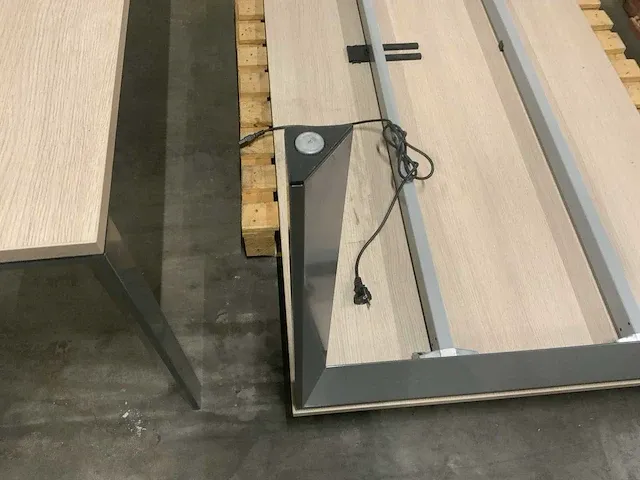 Kantinetafel (2x) - afbeelding 5 van  5