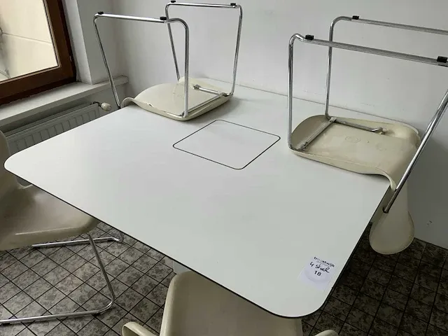 Kantinetafel met 4 stoelen - afbeelding 2 van  5