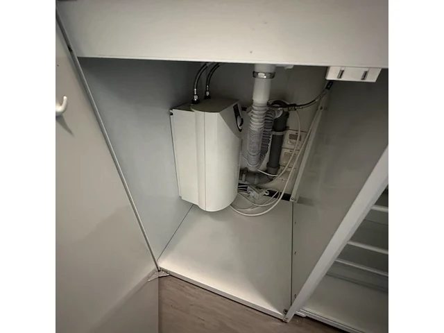 Kantoor container inclusief meubilair - afbeelding 10 van  22