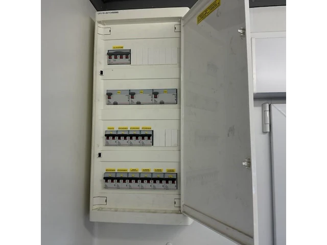 Kantoor container inclusief meubilair - afbeelding 20 van  22
