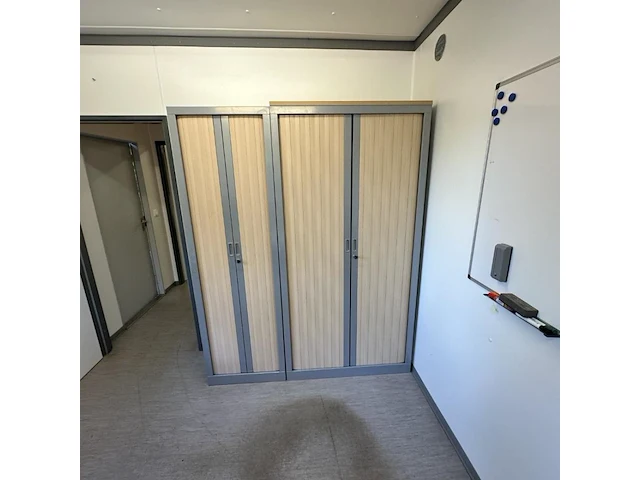 Kantoor container inclusief meubilair - afbeelding 21 van  22