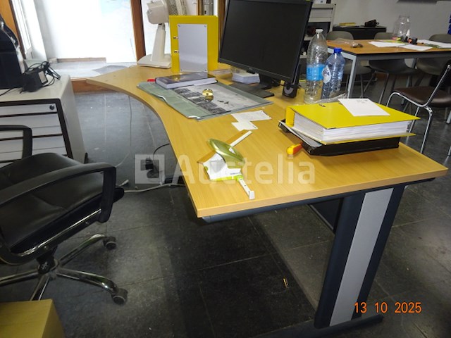 Kantoorapparatuur - afbeelding 3 van  4