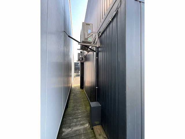 Kantoorgebouw bestaande uit 4 units - afbeelding 10 van  33