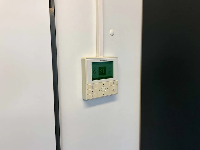 Kantoorgebouw bestaande uit 4 units - afbeelding 22 van  33